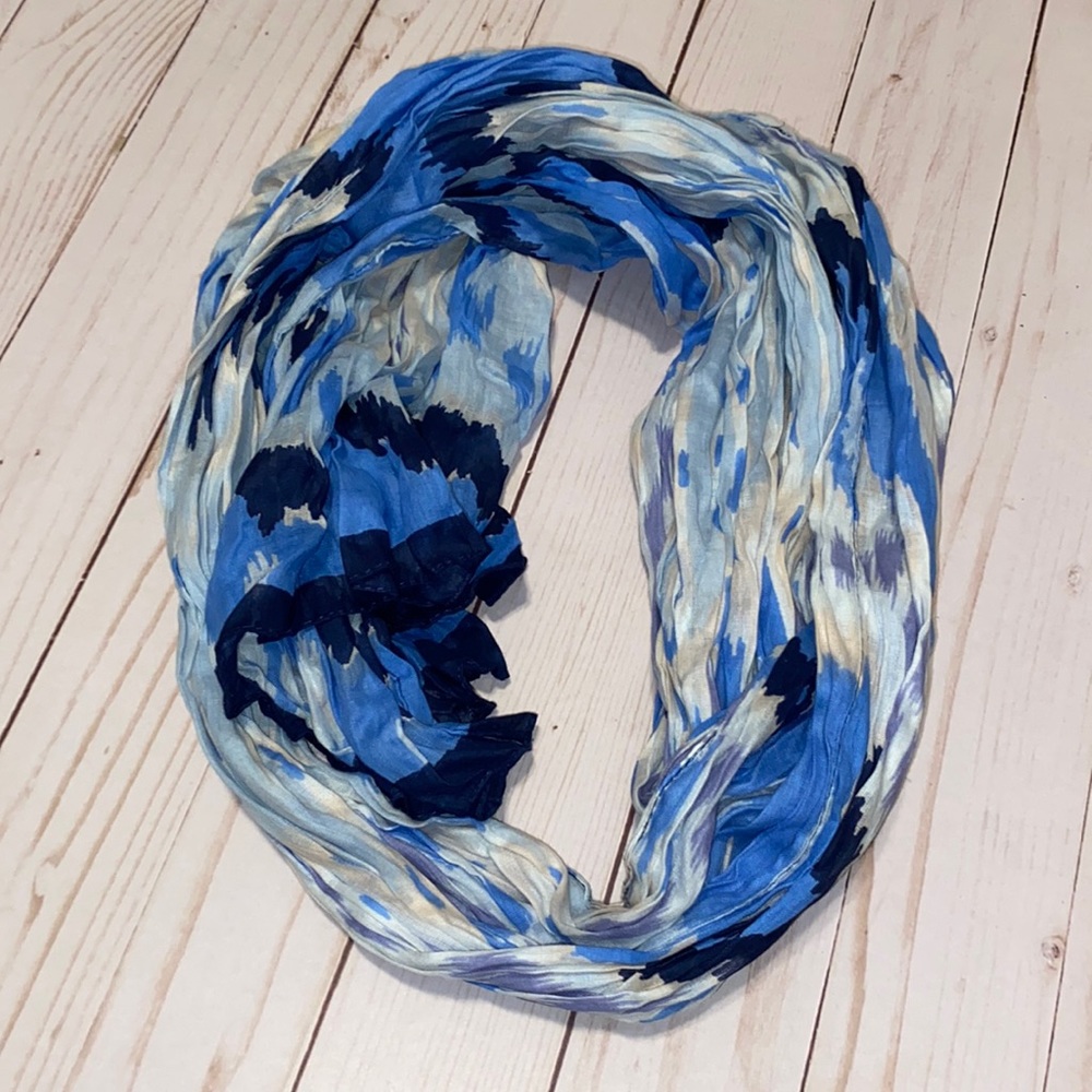Multi color blue scarf